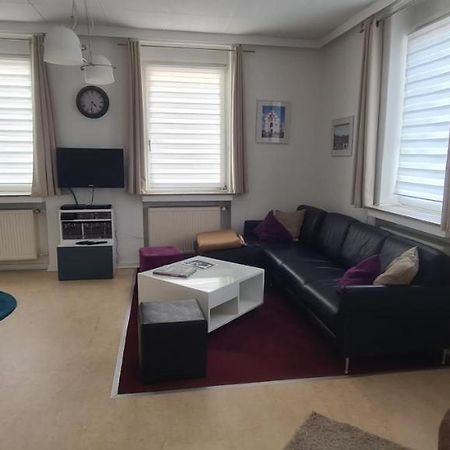 Appartement Vanille, Ferienwohnung Mit Eigenem Eingang, Wie Ein Kleines Haus Bad Salzuflen Buitenkant foto