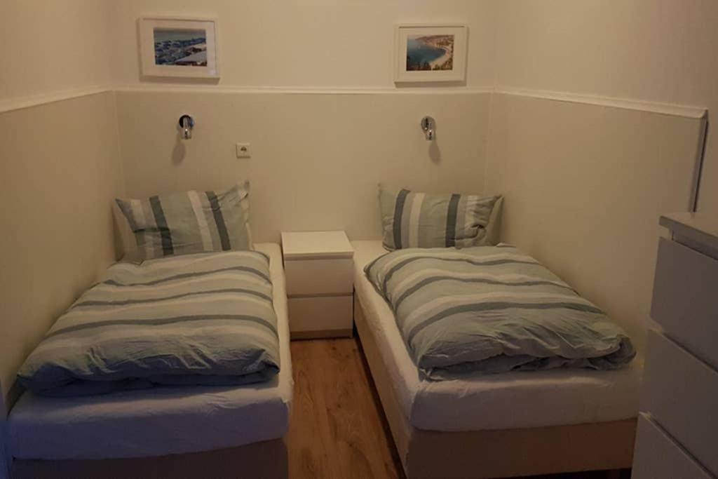 Appartement Vanille, Ferienwohnung Mit Eigenem Eingang, Wie Ein Kleines Haus Bad Salzuflen Buitenkant foto