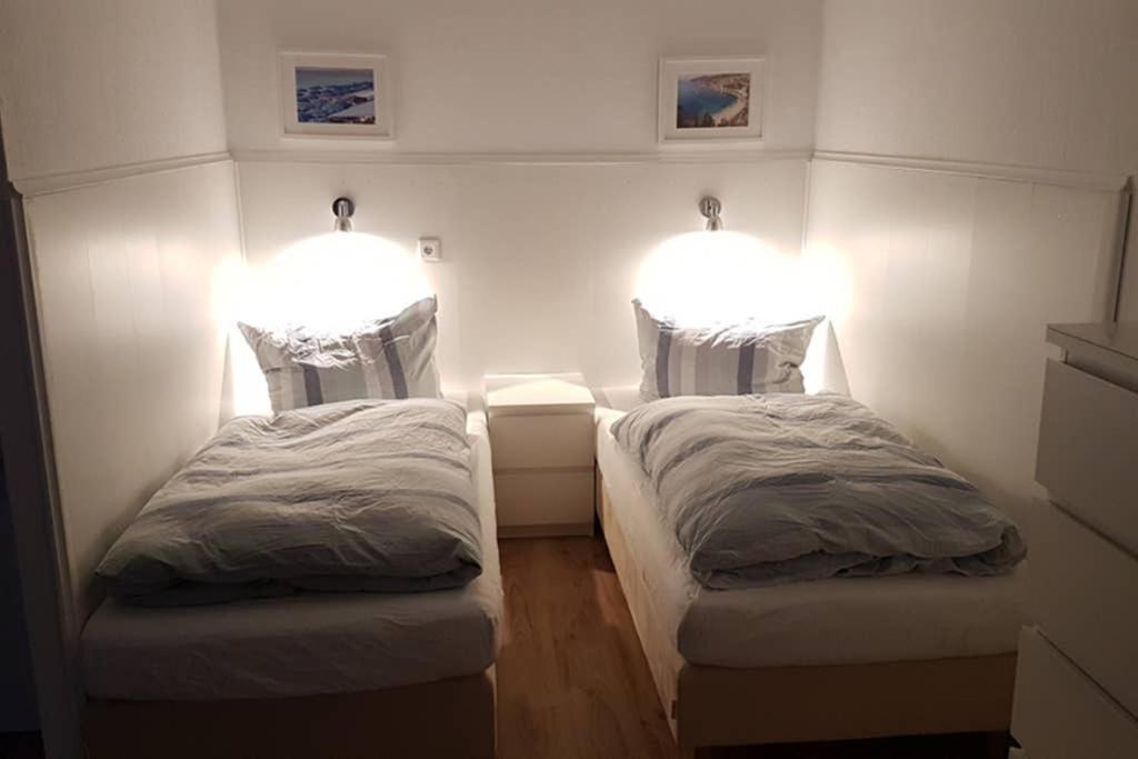 Appartement Vanille, Ferienwohnung Mit Eigenem Eingang, Wie Ein Kleines Haus Bad Salzuflen Buitenkant foto