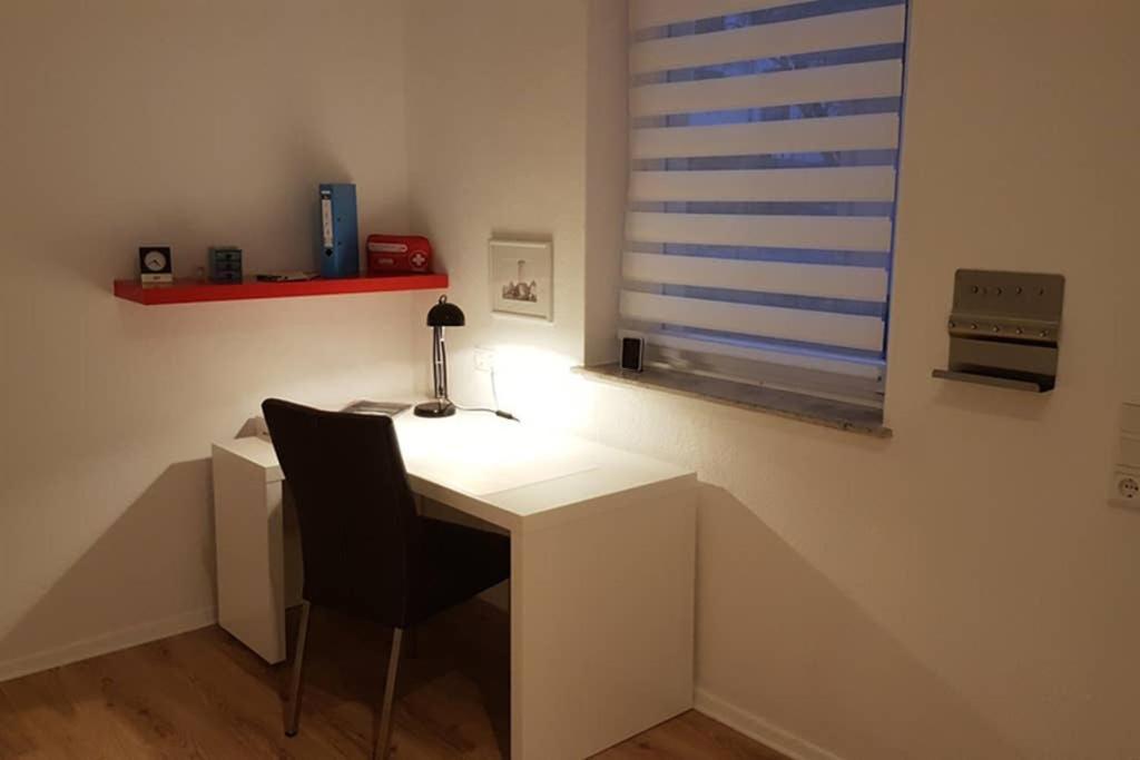 Appartement Vanille, Ferienwohnung Mit Eigenem Eingang, Wie Ein Kleines Haus Bad Salzuflen Buitenkant foto