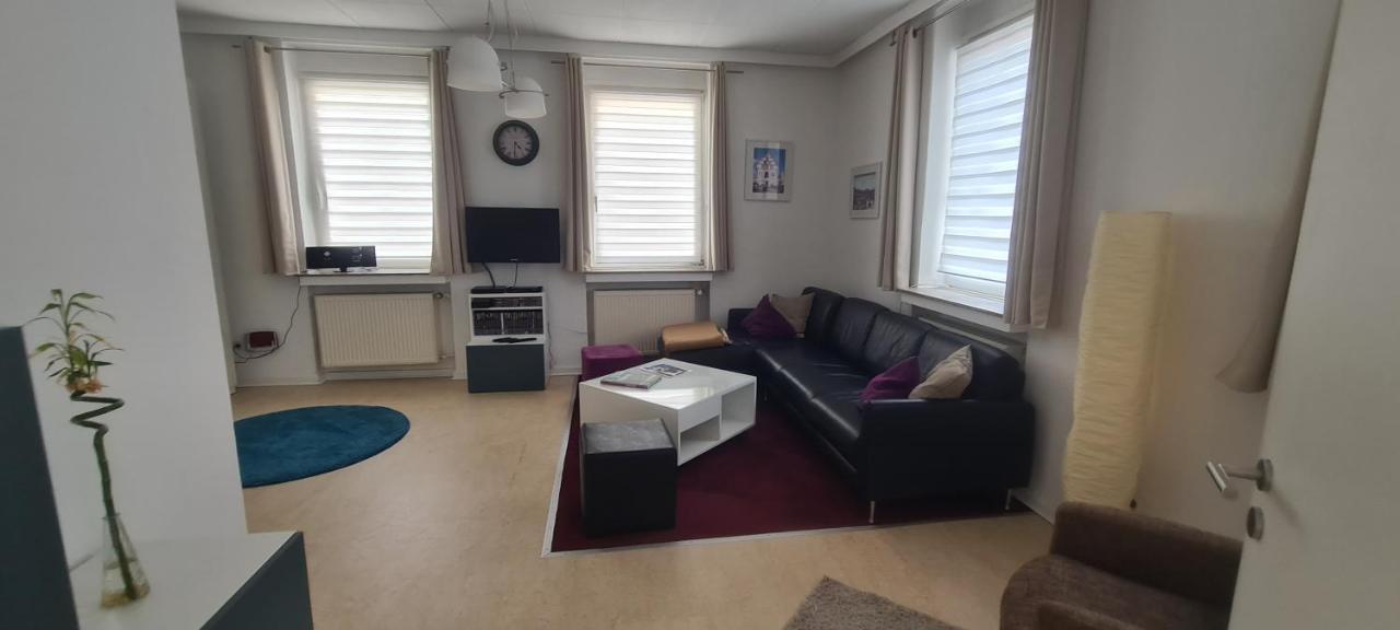 Appartement Vanille, Ferienwohnung Mit Eigenem Eingang, Wie Ein Kleines Haus Bad Salzuflen Buitenkant foto