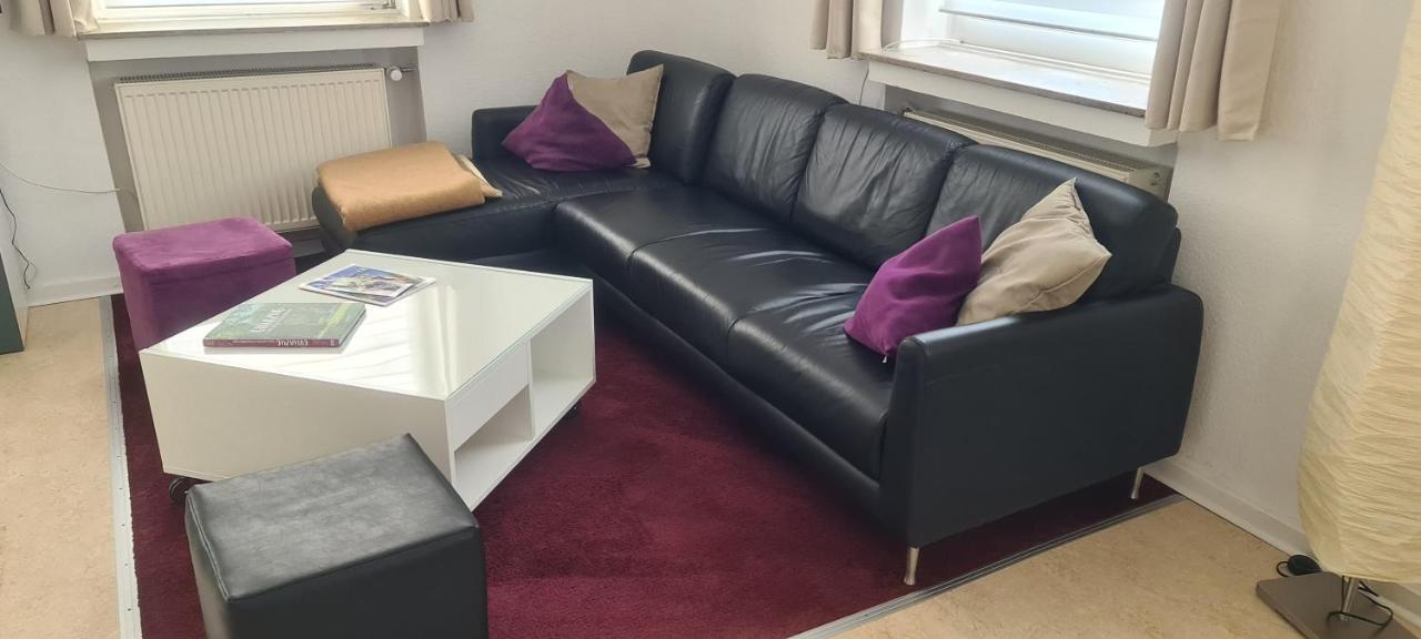 Appartement Vanille, Ferienwohnung Mit Eigenem Eingang, Wie Ein Kleines Haus Bad Salzuflen Buitenkant foto
