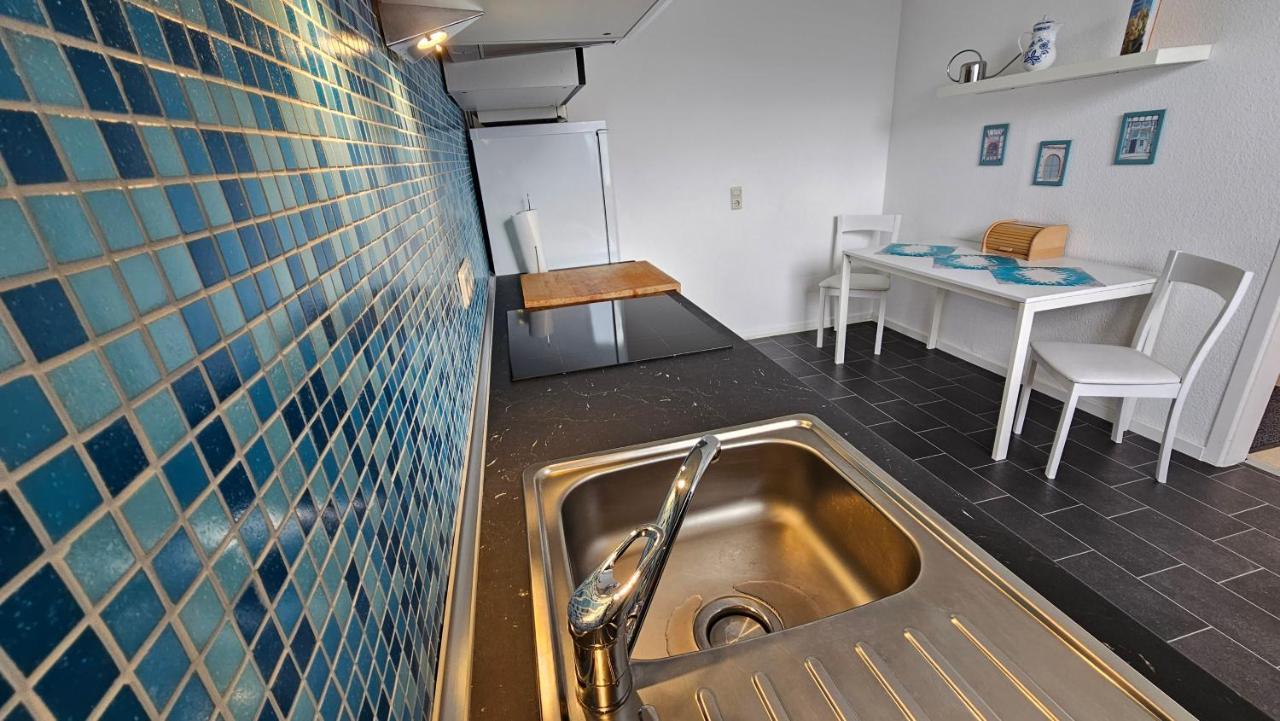 Appartement Vanille, Ferienwohnung Mit Eigenem Eingang, Wie Ein Kleines Haus Bad Salzuflen Buitenkant foto