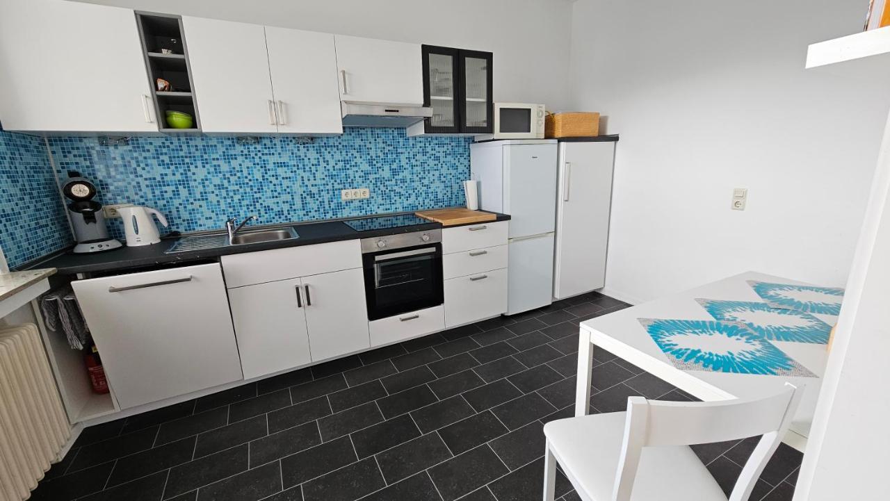 Appartement Vanille, Ferienwohnung Mit Eigenem Eingang, Wie Ein Kleines Haus Bad Salzuflen Buitenkant foto