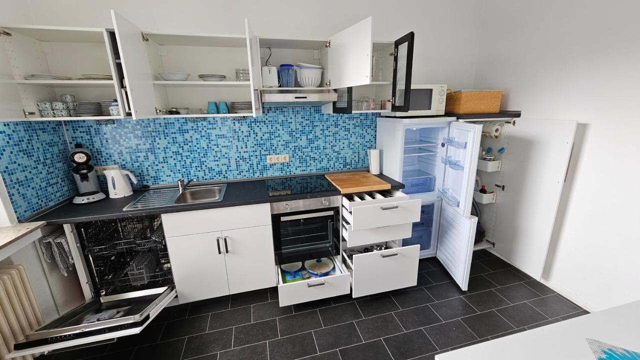 Appartement Vanille, Ferienwohnung Mit Eigenem Eingang, Wie Ein Kleines Haus Bad Salzuflen Buitenkant foto